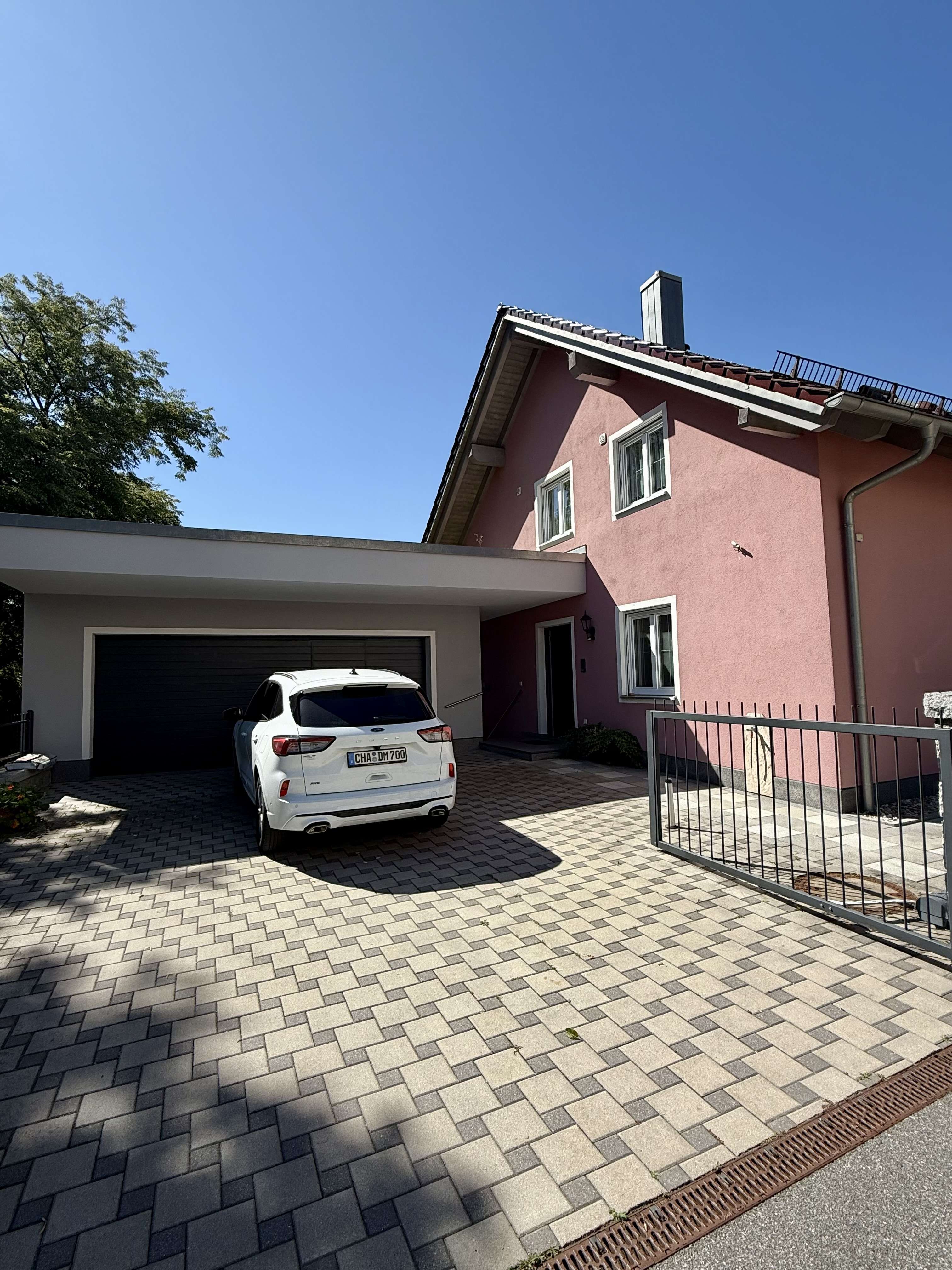 Thumbnail-Wohnung zum Mieten in Cham 1.000,00 € 143 m²