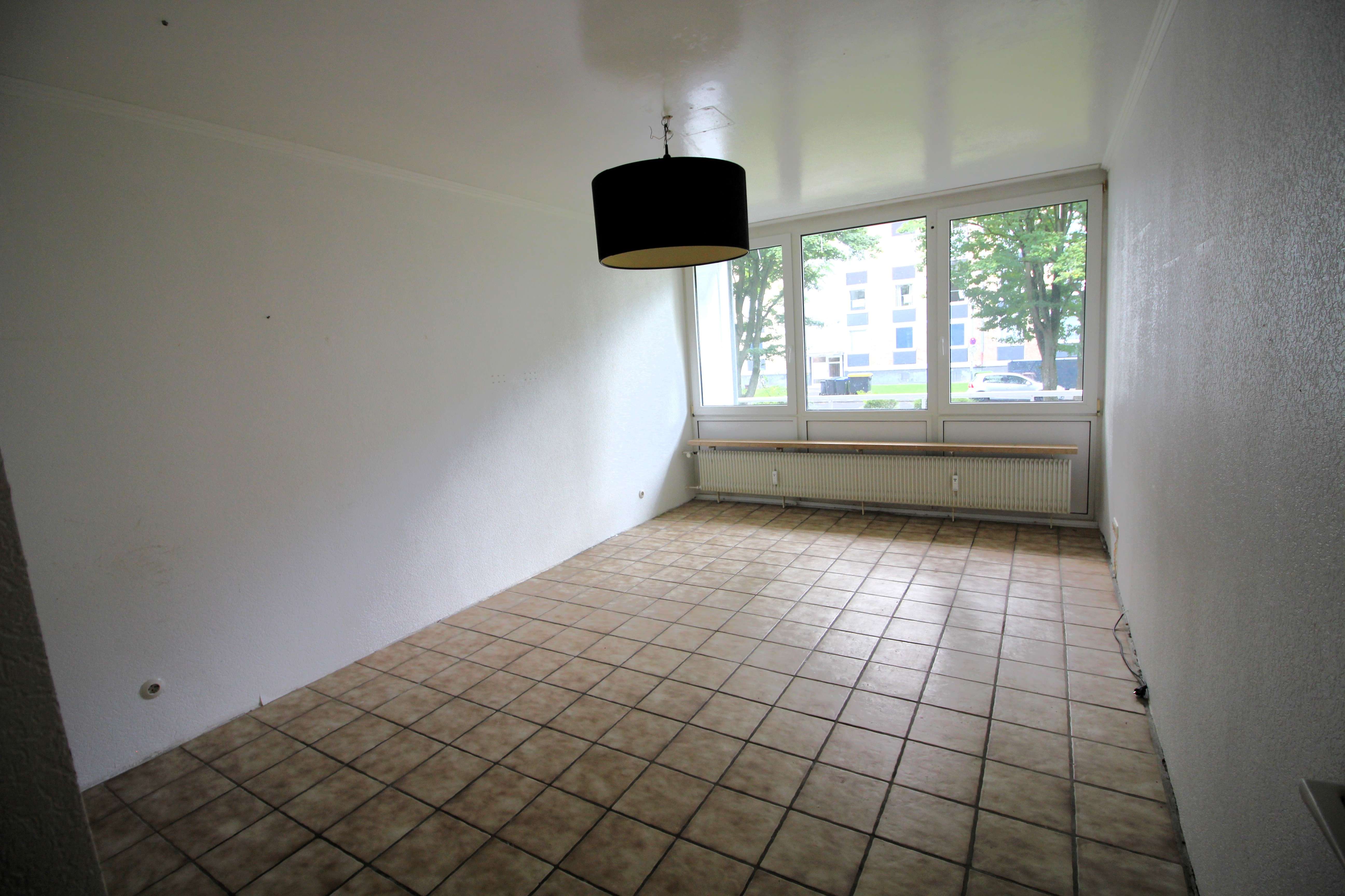 Thumbnail-Wohnung zum Kaufen in Mönchengladbach 145.000,00 € 85 m²