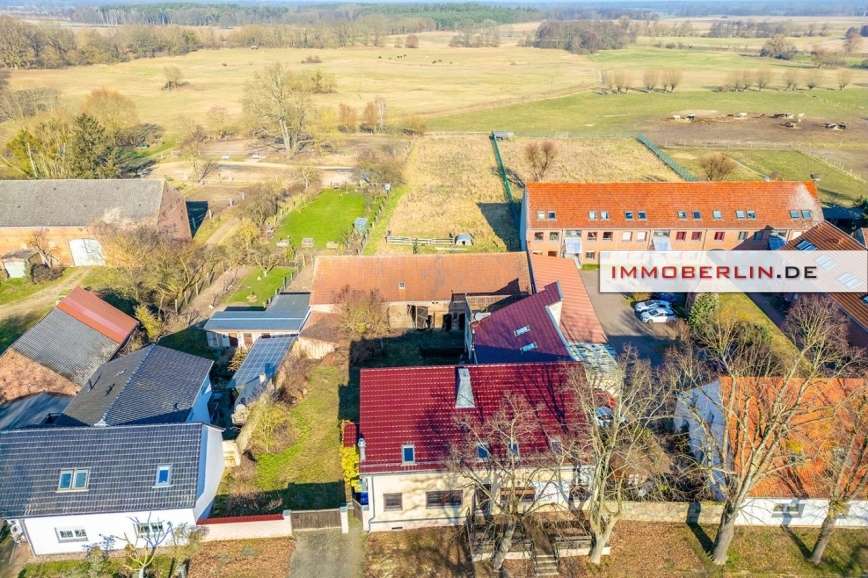 Thumbnail-Haus zum Kaufen in Schönermark 299.000,00 € 359 m²