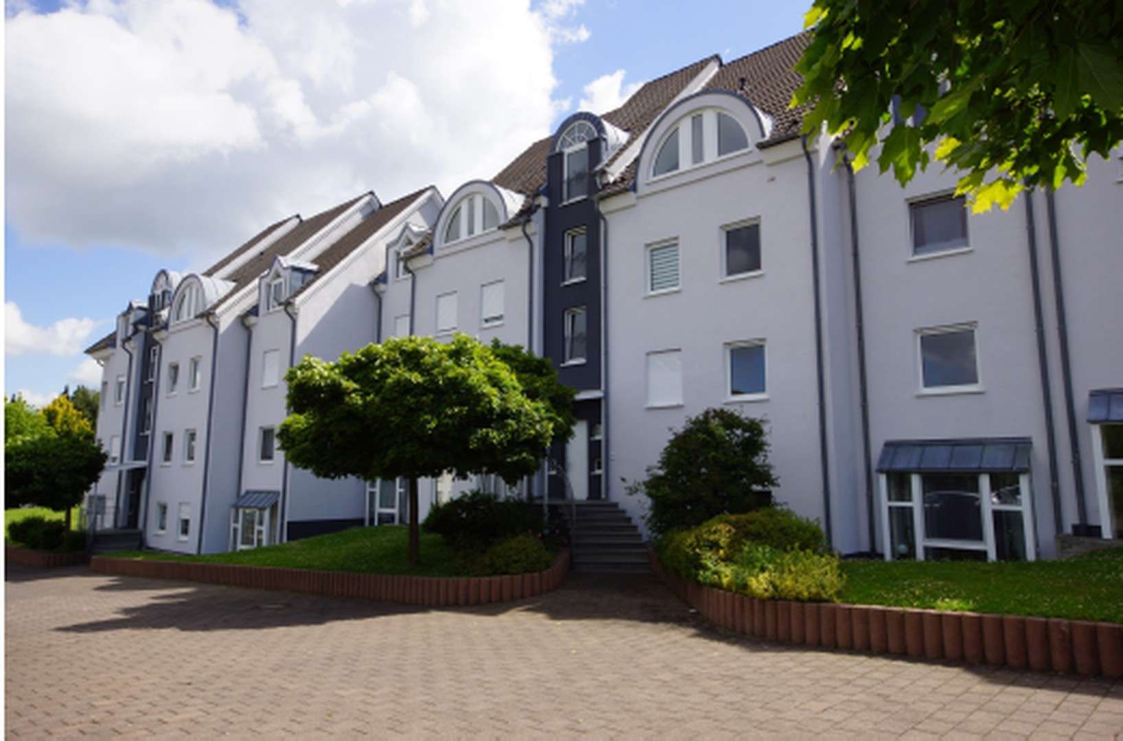 Thumbnail-Wohnung zum Mieten in Warstein 660,00 € 91.63 m²