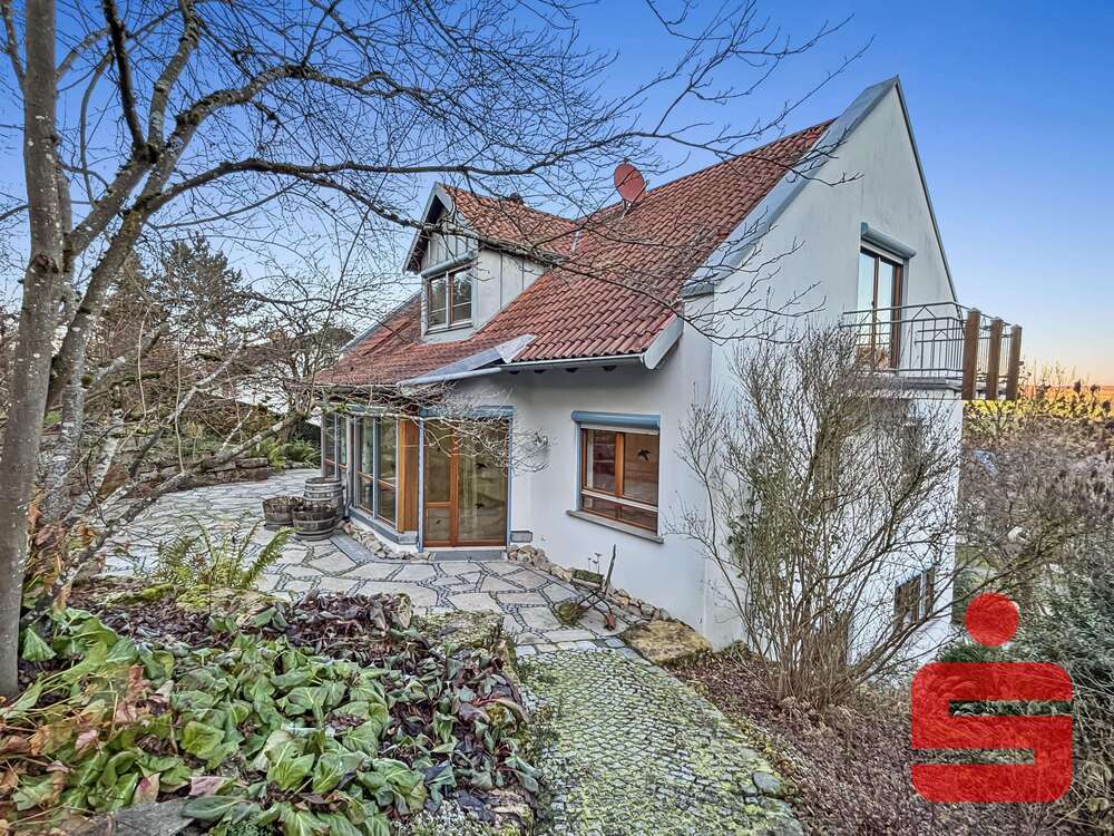 Thumbnail-Haus zum Kaufen in Waldbüttelbrunn 599.000,00 € 173 m²