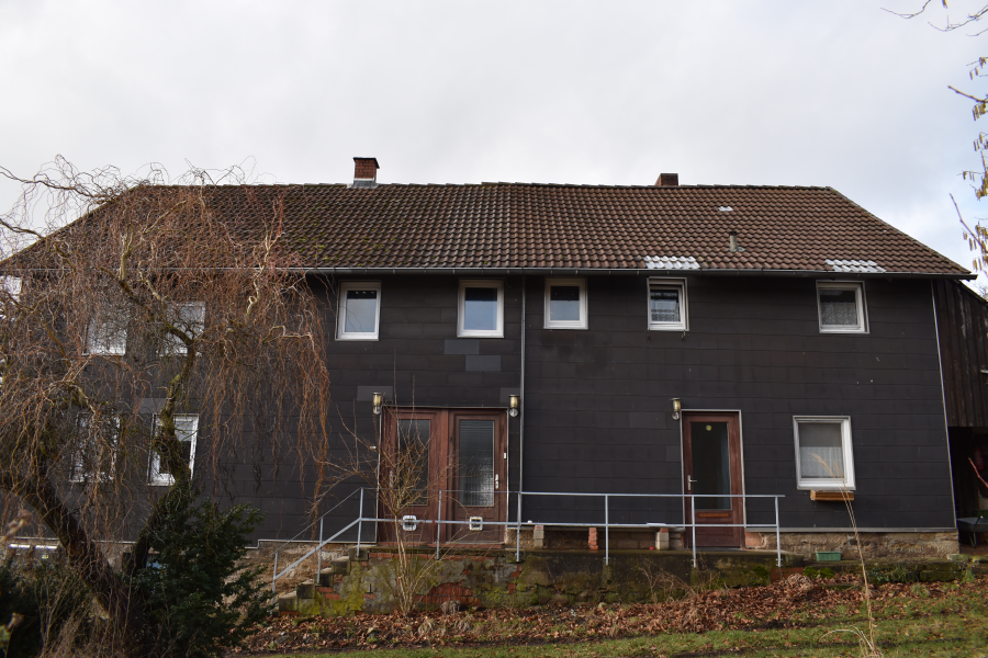 Thumbnail-Haus zum Kaufen in Rosdorf 219.000,00 € 240 m²