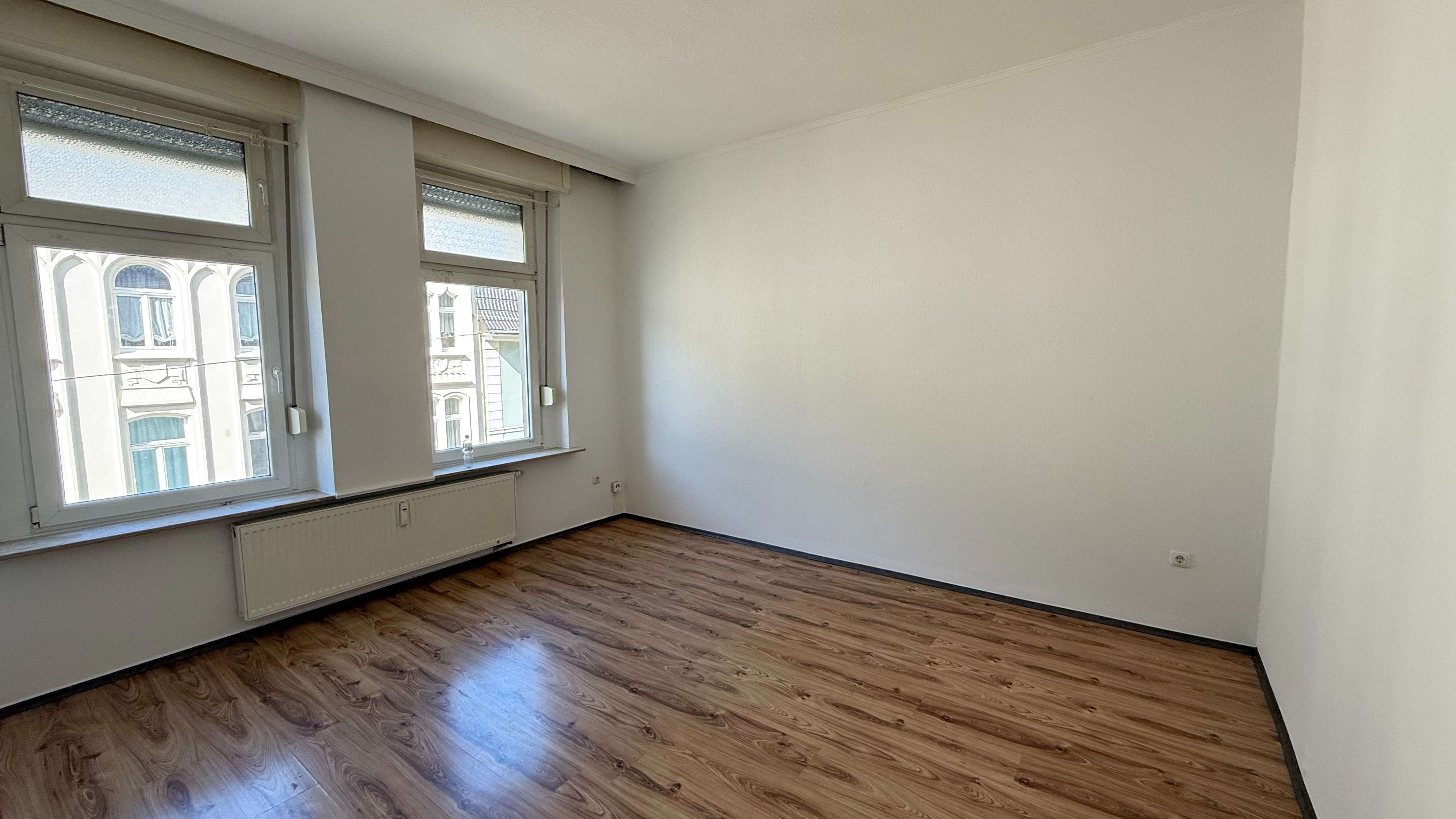 Thumbnail-Wohnung zum Mieten in Wuppertal 270,00 € 36.09 m²