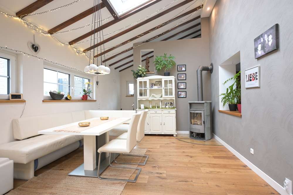 Thumbnail-Haus zum Kaufen in Grevenbroich Orken 695.000,00 € 193.8 m²