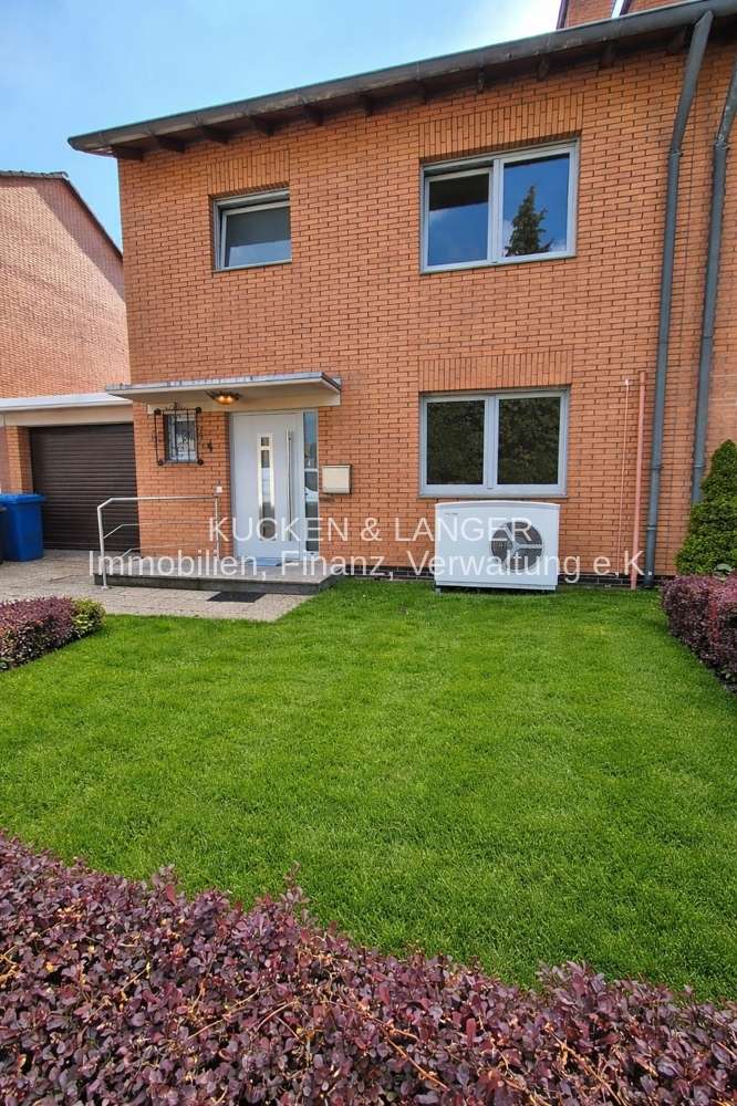 Thumbnail-Haus zum Mieten in Kerpen Brüggen 2.200,00 € 110 m²