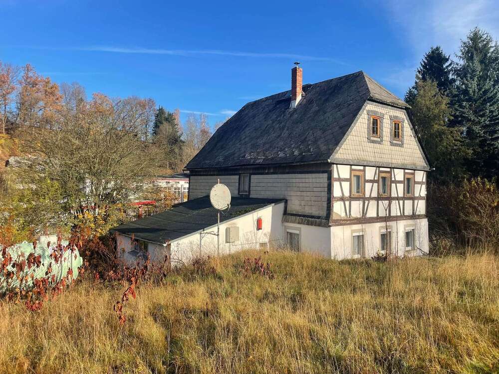 Thumbnail-Haus zum Kaufen in Burkhardtsdorf 68.000,00 € 100 m²