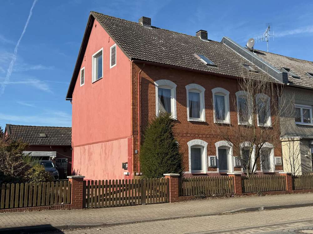 Thumbnail-Haus zum Kaufen in Süpplingen 149.900,00 € 199.34 m²