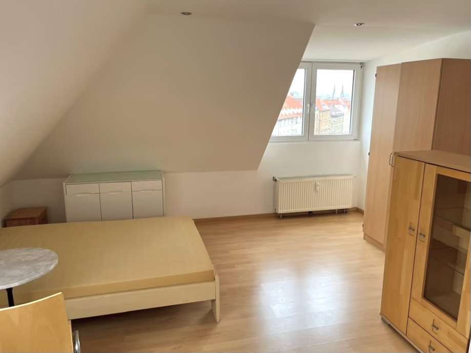 Thumbnail-Wohnung zum Mieten in stuttgart 475,00 € 14 m²