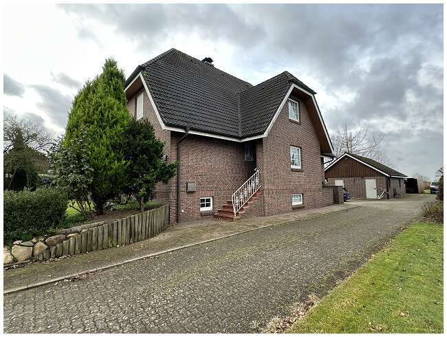 Thumbnail-Haus zum Kaufen in Jork-Königreich 950.000,00 € 252.68 m²