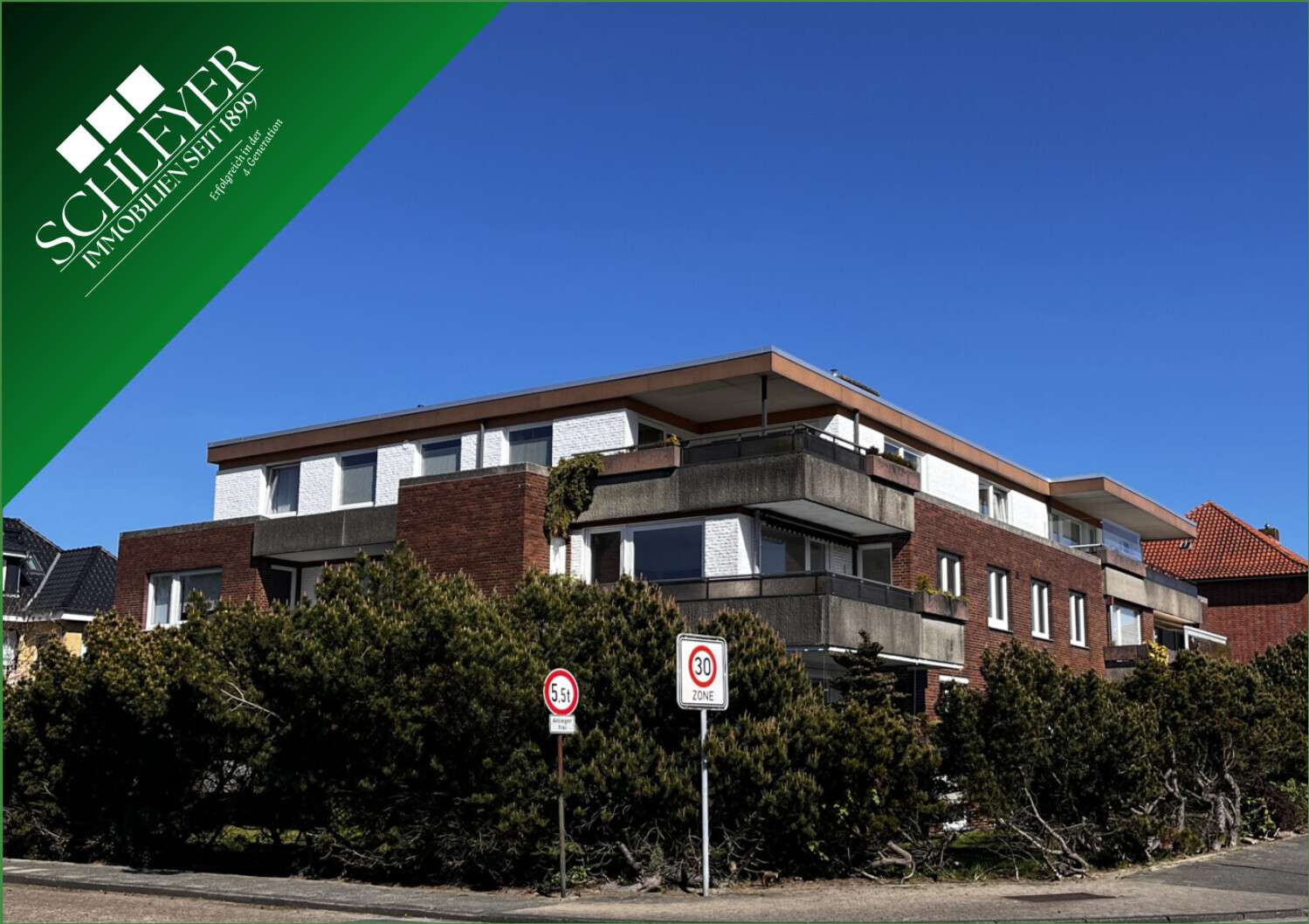 Thumbnail-Wohnung zum Kaufen in Cuxhaven 212.000,00 € 122 m²