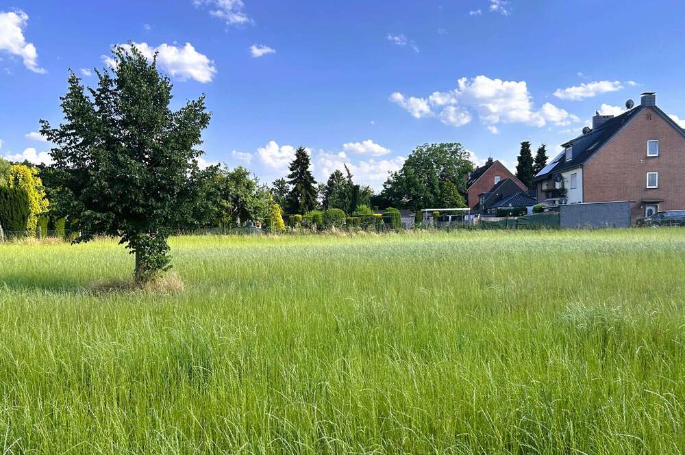 Thumbnail-Grundstück zu verkaufen in Mönchengladbach 735.000,00 € 1760 m²