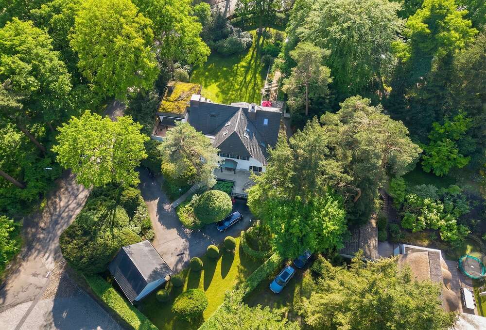 Thumbnail-Haus zum Kaufen in Hamburg 3.390.000,00 € 269 m²