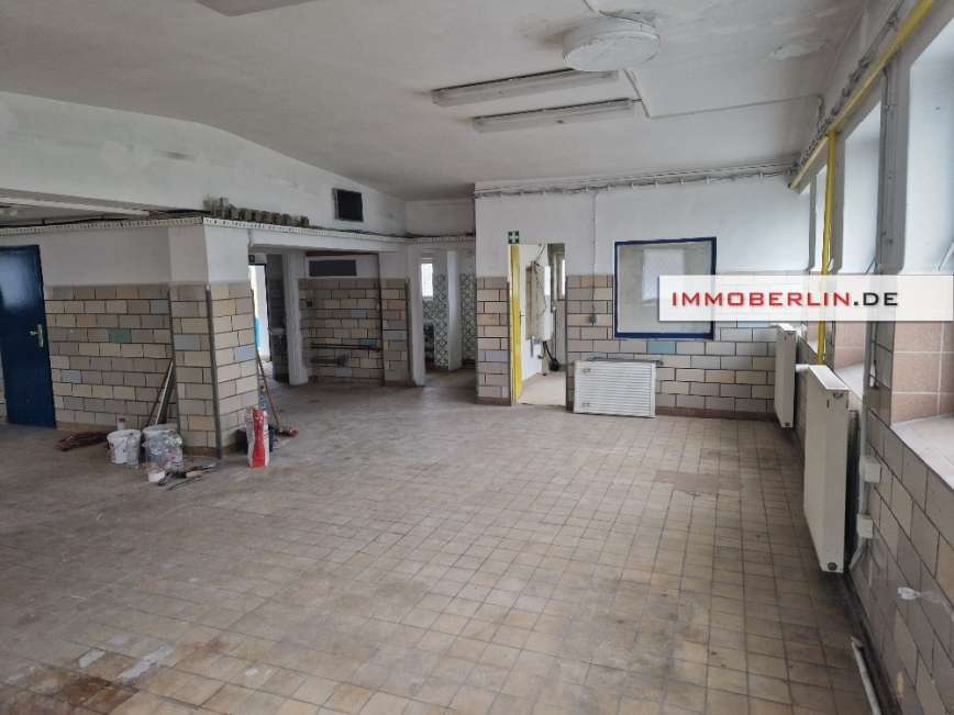 Thumbnail-Grundstück zu verkaufen in Berlin 910.000,00 € 738 m²