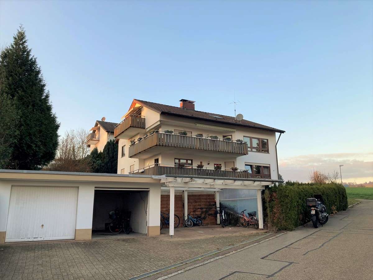 Thumbnail-Wohnung zum Kaufen in Emmendingen-Mundingen 390.000,00 € 131 m²