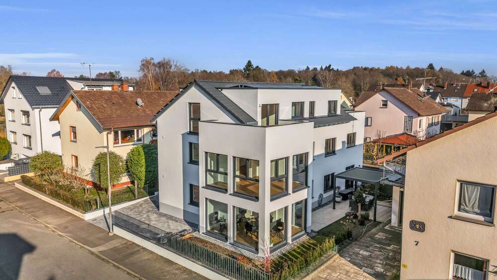 Thumbnail-Wohnung zum Kaufen in Singen (Hohentwiel) 499.000,00 € 121.54 m²