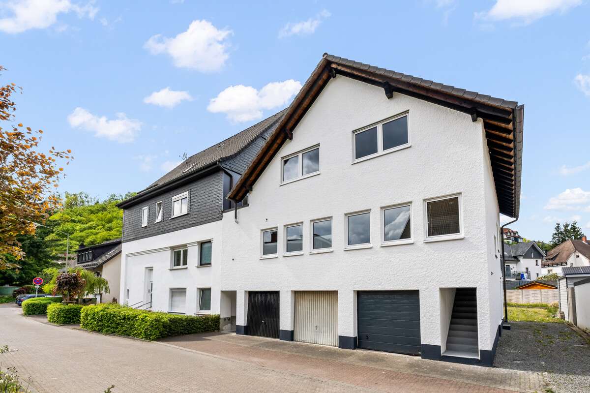 Thumbnail-Haus zum Kaufen in Lennestadt 399.500,00 € 431.28 m²