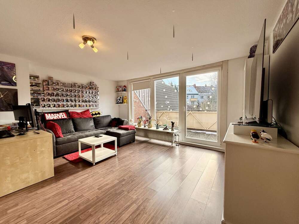 Thumbnail-Wohnung zum Kaufen in Hamburg 219.500,00 € 55.16 m²