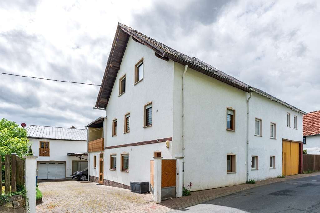 Thumbnail-Haus zum Kaufen in Hünstetten Ketternschwalbach 397.000,00 € 321 m²