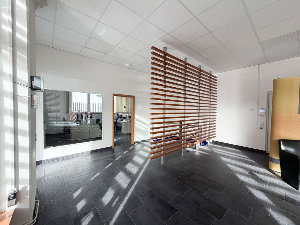 Thumbnail-Büro in Coburg Cortendorf 1.700,00 € 158 m²