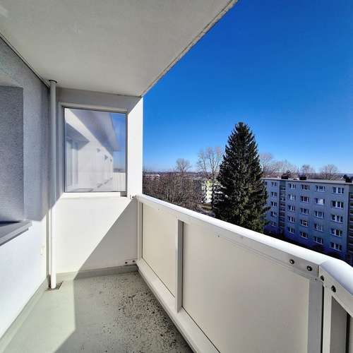 Thumbnail-Wohnung zum Mieten in Freiberg 409,00 € 66 m²