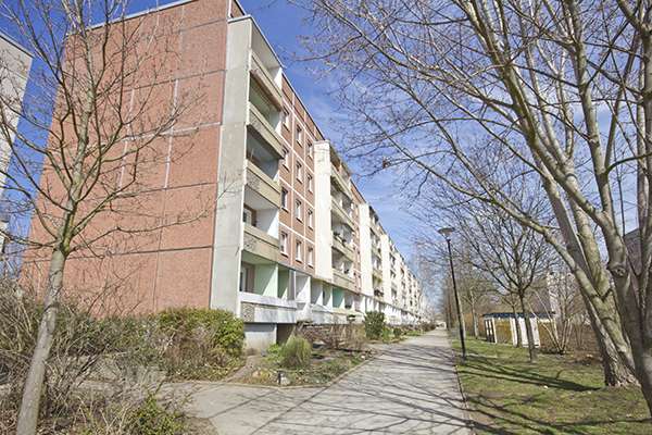 Thumbnail-Wohnung zum Mieten in Halle (Saale) 365,00 € 70.49 m²