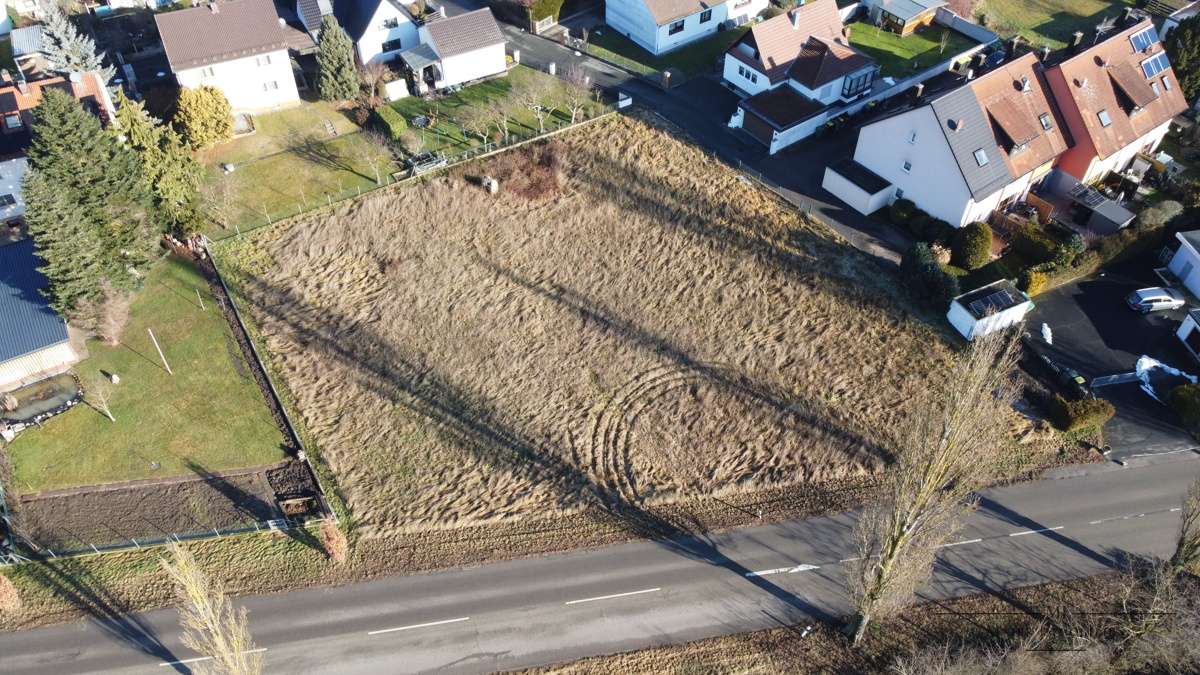 Thumbnail-Grundstück zu verkaufen in Seukendorf 969.000,00 € 1300 m²