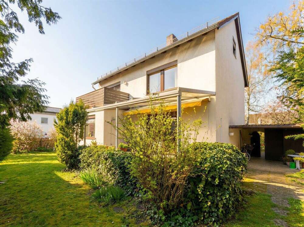 Thumbnail-Haus zum Kaufen in Regensburg 445.000,00 € 145 m²