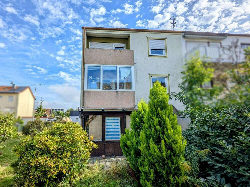 Thumbnail-Haus zum Kaufen in Böhl-Iggelheim 270.000,00 € 117.21 m²