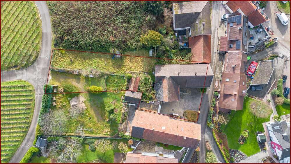 Thumbnail-Grundstück zu verkaufen in Baden-Baden (Varnhalt) 375.000,00 € 950 m²