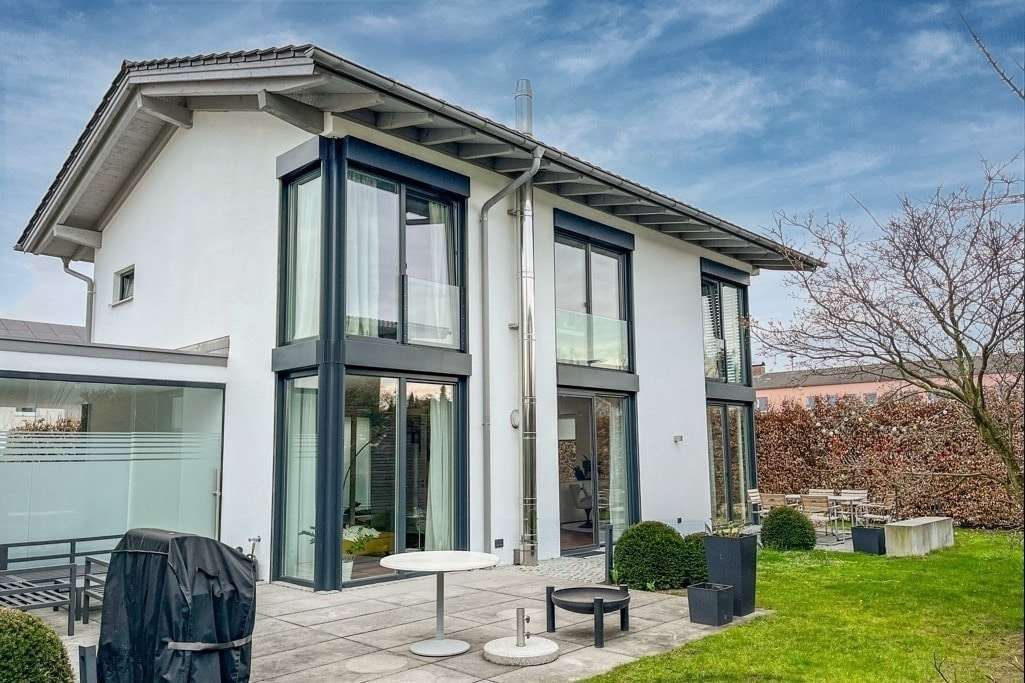 Thumbnail-Haus zum Kaufen in Rosenheim 1.269.000,00 € 160 m²