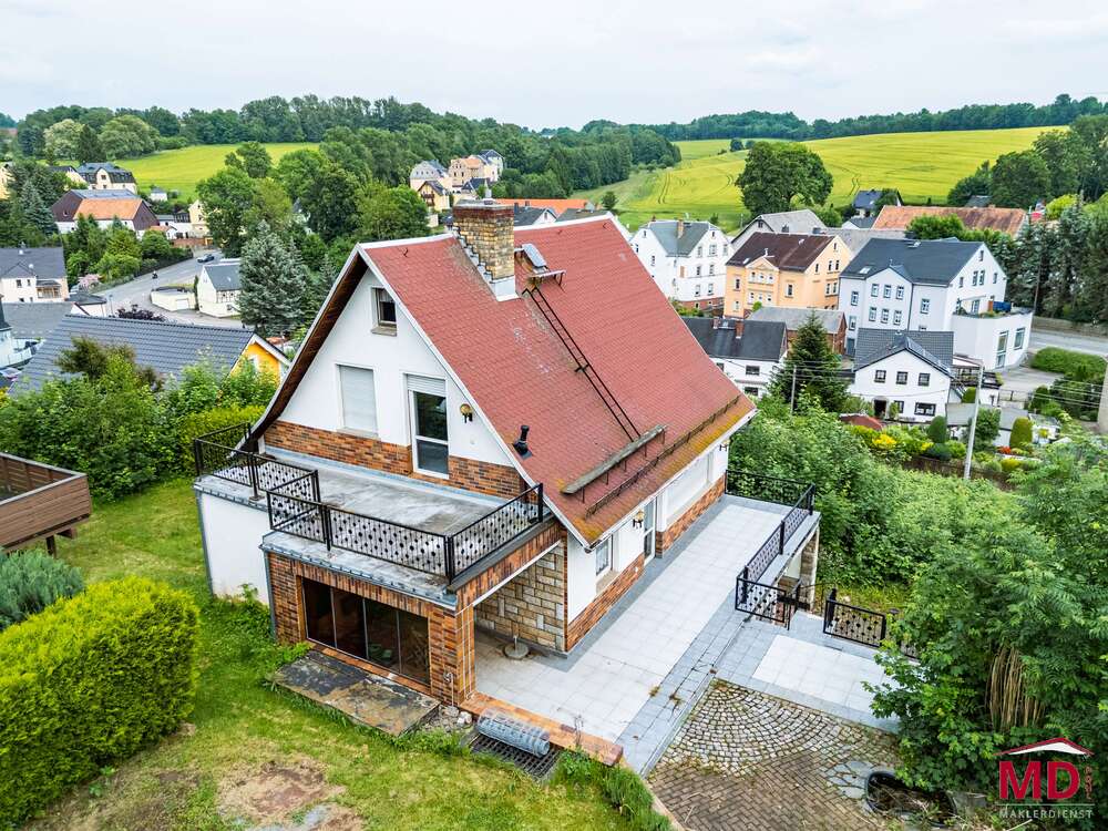 Thumbnail-Haus zum Kaufen in Oelsnitz 205.000,00 € 120 m²
