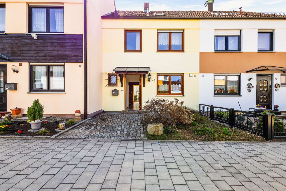 Thumbnail-Haus zum Kaufen in Donaustauf 429.000,00 € 131 m²