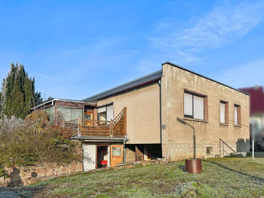 Thumbnail-Haus zum Kaufen in Weißenfels 119.990,00 € 90 m²
