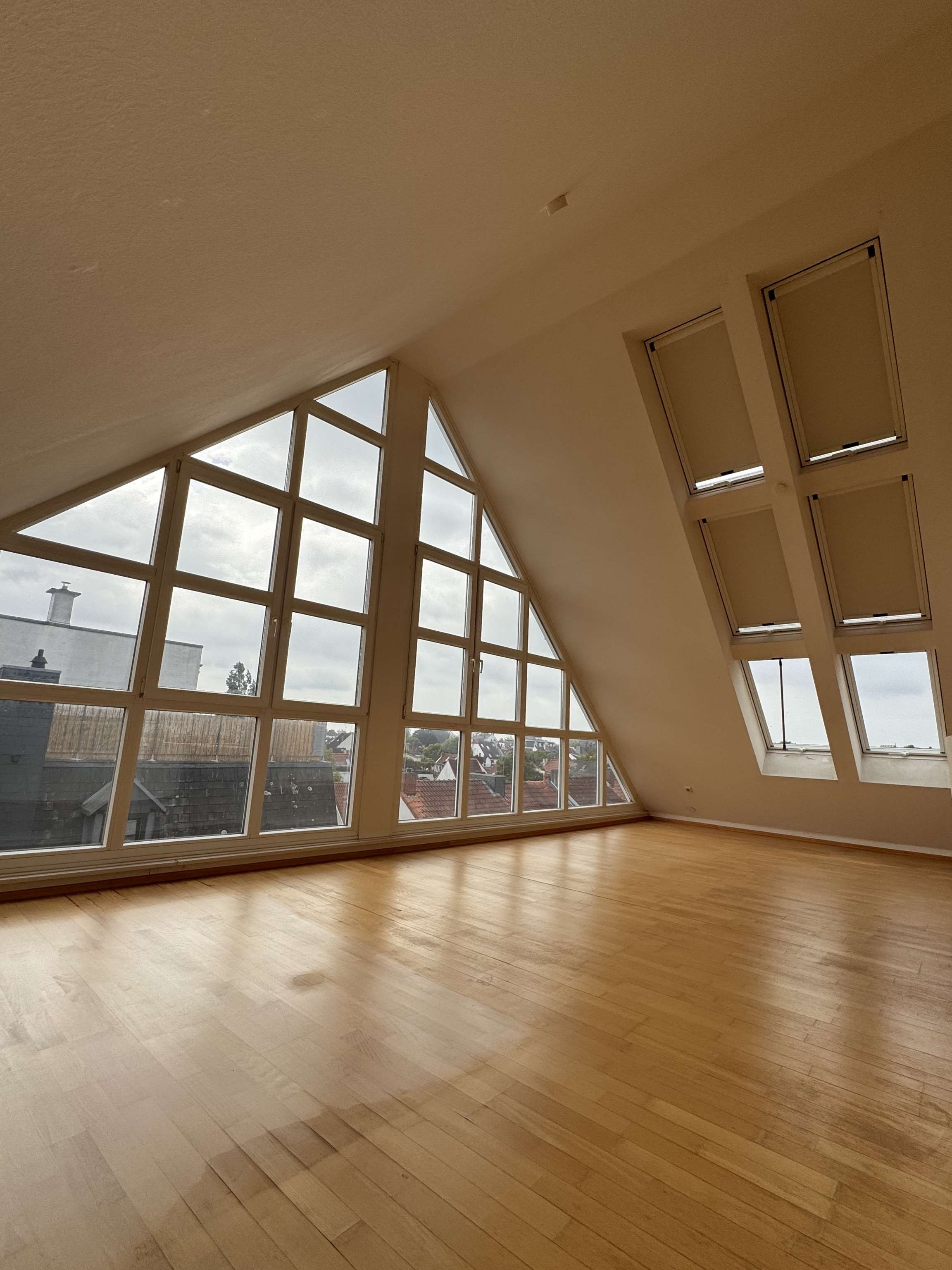 Thumbnail-Wohnung zum Mieten in Bremen 1.452,00 € 132 m²