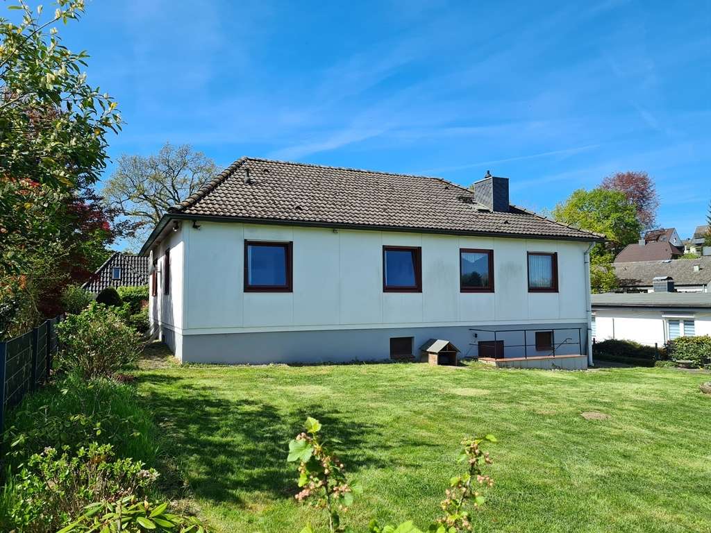 Thumbnail-Haus zum Kaufen in Hamburg-Eißendorf 325.000,00 € 117.84 m²