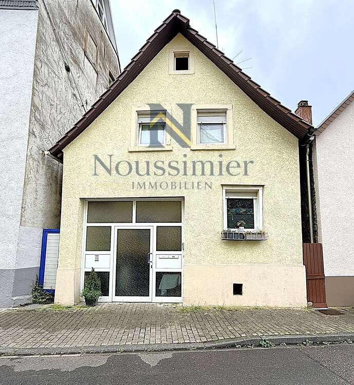 Thumbnail-Haus zum Kaufen in Bruchsal 285.000,00 € 167.67 m²