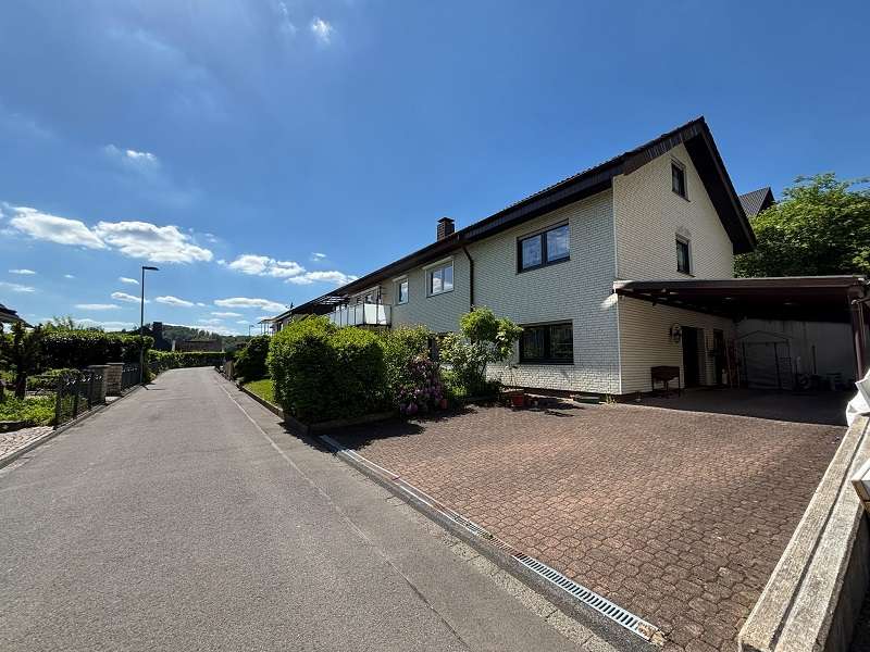 Thumbnail-Haus zum Kaufen in Bergneustadt 345.000,00 € 247 m²