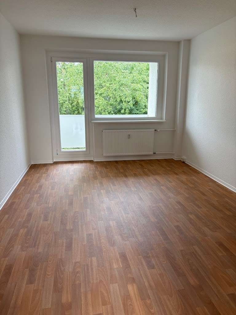 Thumbnail-Wohnung zum Mieten in Rostock 450,00 € 74.07 m²