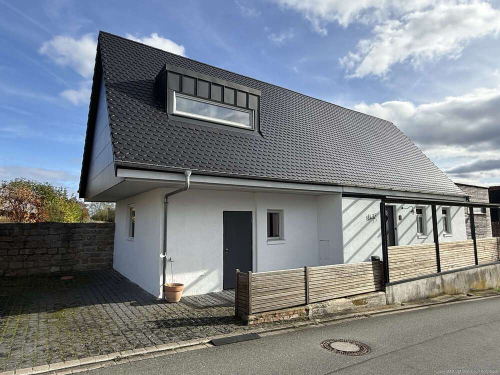 Thumbnail-Haus zum Kaufen in Burgebrach Oberköst 389.000,00 € 155 m²