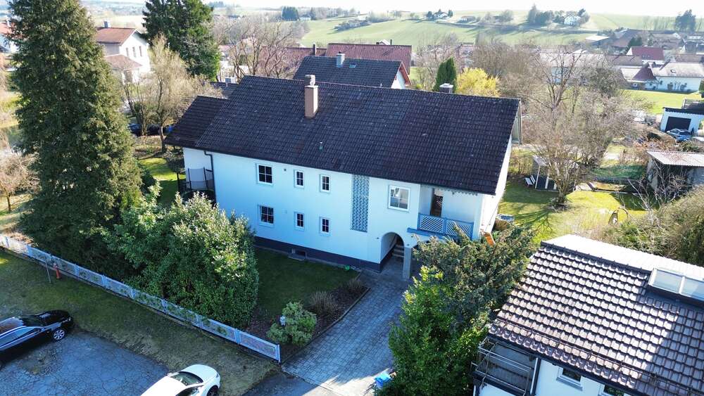 Thumbnail-Haus zum Kaufen in Neukirchen vorm Wald 469.000,00 € 289 m²