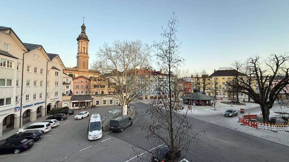 Thumbnail-Haus zum Kaufen in Traunstein 735.000,00 € 410 m²