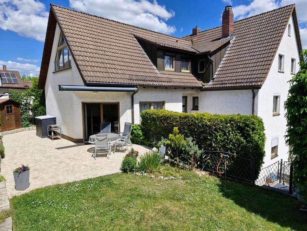Thumbnail-Haus zum Kaufen in Hausen 680.000,00 € 268 m²