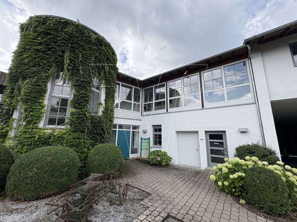 Thumbnail-Büro in Backnang 1.056,00 € 132 m²
