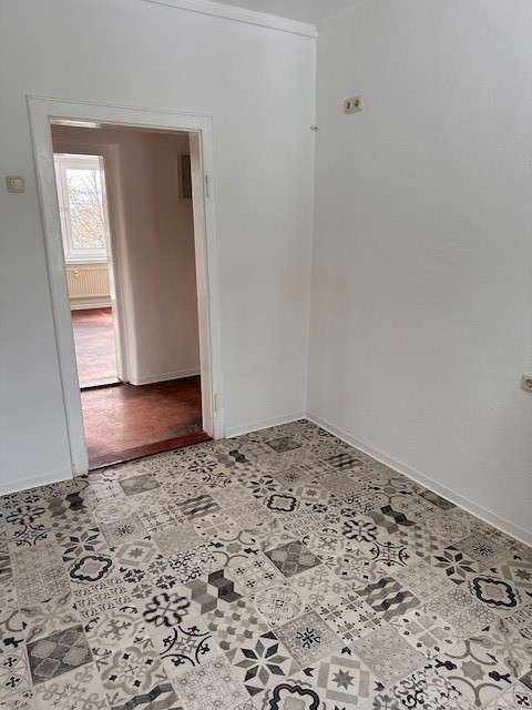 Thumbnail-Wohnung zum Mieten in Chemnitz 285,00 € 63.38 m²