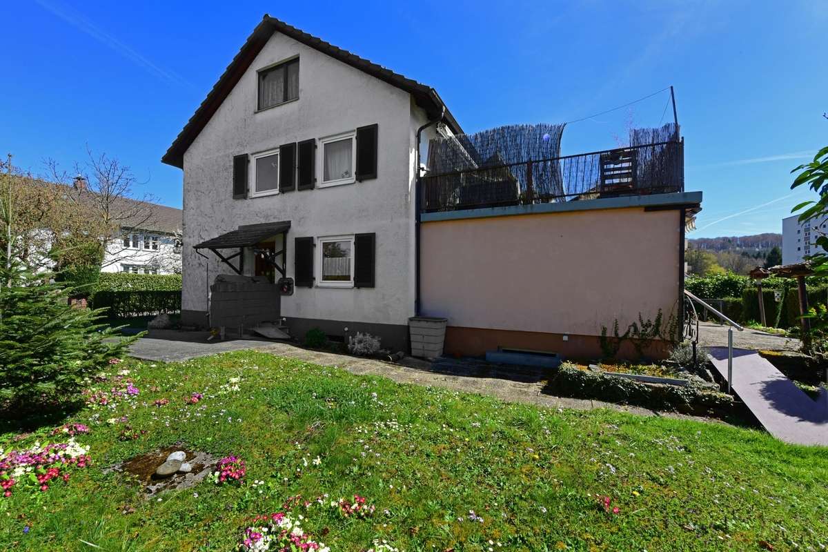 Thumbnail-Haus zum Kaufen in Schopfheim 499.000,00 € 178 m²