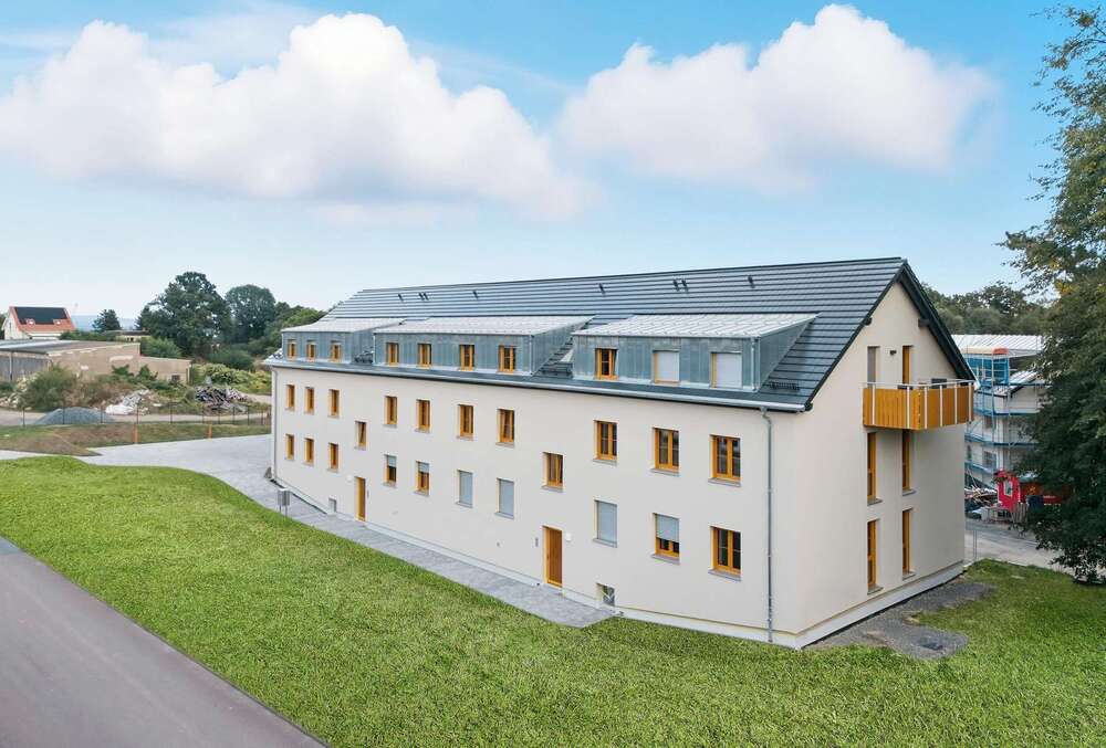 Thumbnail-Wohnung zum Mieten in Dresden 1.406,94 € 99.08 m²