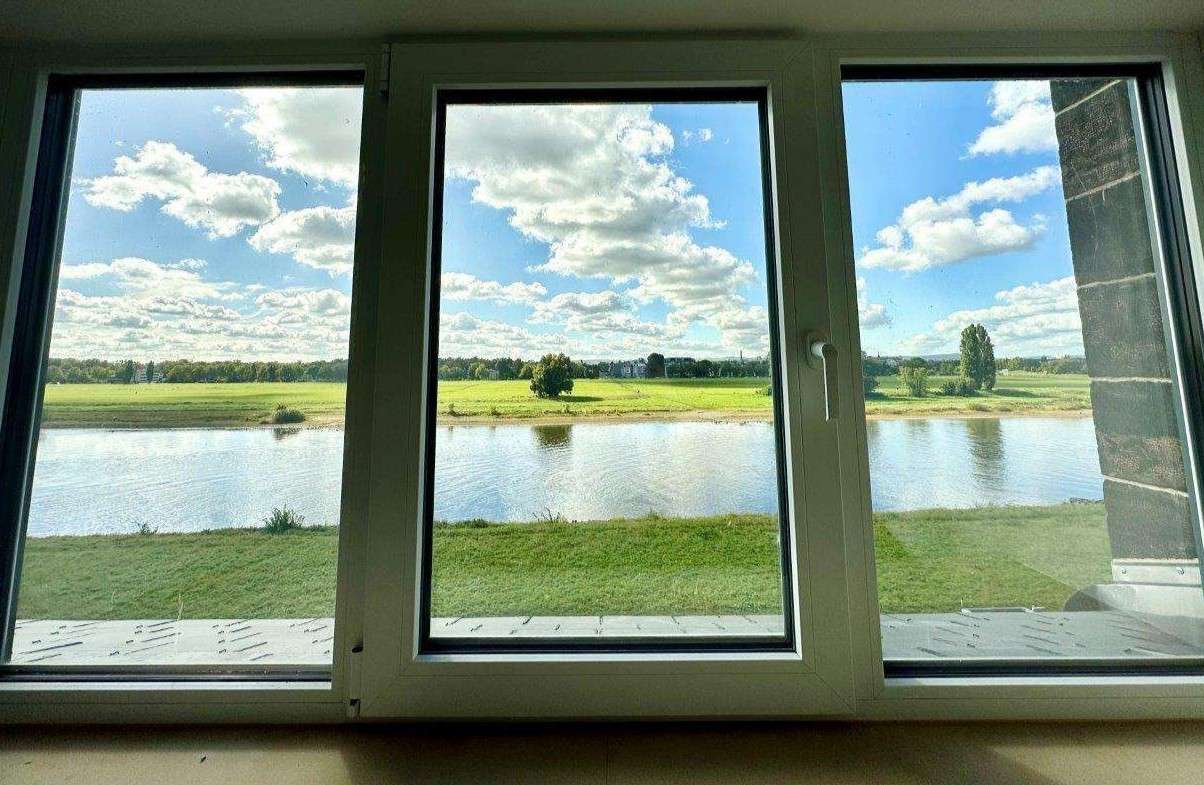 Thumbnail-Wohnung zum Kaufen in Dresden 595.000,00 € 150 m²