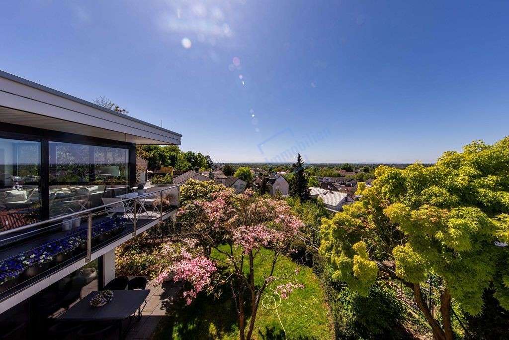 Thumbnail-Haus zum Kaufen in Bensheim 1.295.000,00 € 217.09 m²