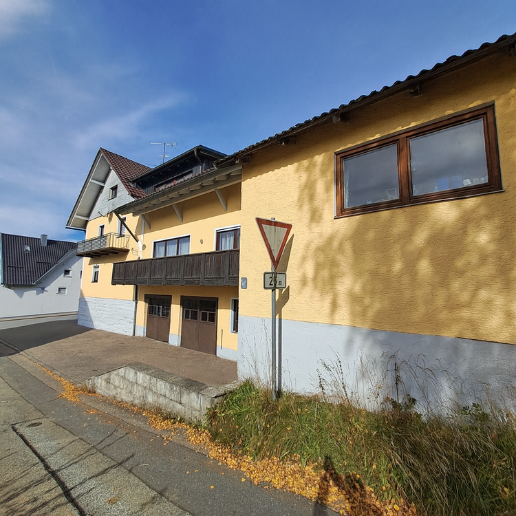 Thumbnail-Haus zum Kaufen in Hauzenberg 385.000,00 € 300 m²