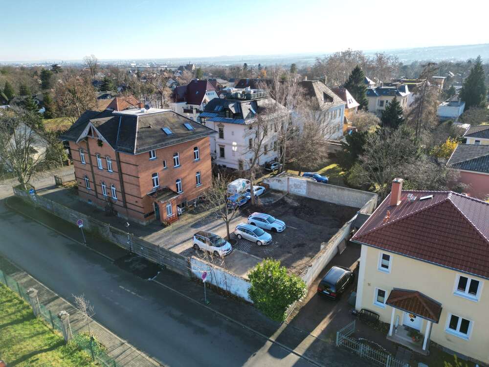 Thumbnail-Grundstück zu verkaufen in Radebeul 258.000,00 € 420 m²
